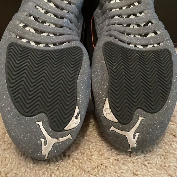 Nike AirJordan Retro 12 - Picture 15 of 15